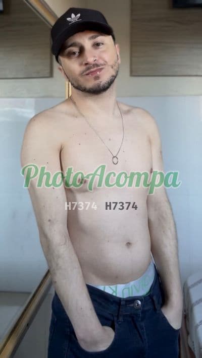 Acompanhante masculino em São Paulo — beijo grego, foto 2 de Lucca