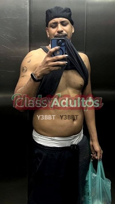 Acompanhante masculino imagem do anúncio em São Paulo — Lugui