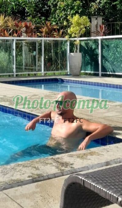 Acompanhante masculino em Recife com beijo na boca (4) — Luiz