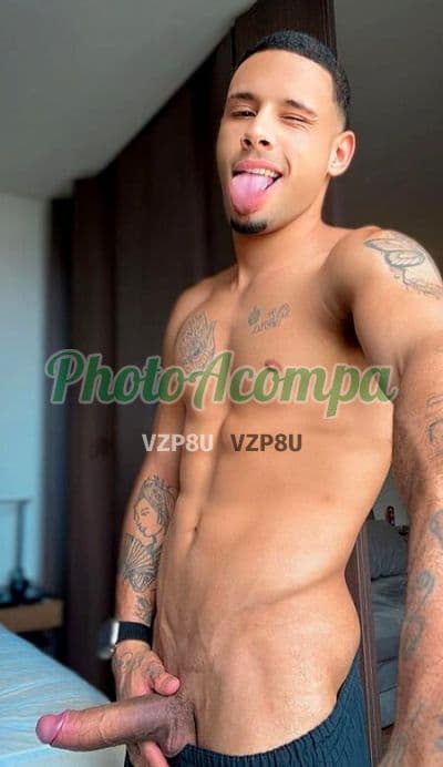 Acompanhante masculino em Rio de Janeiro com beijo grego (2) — Malvadão