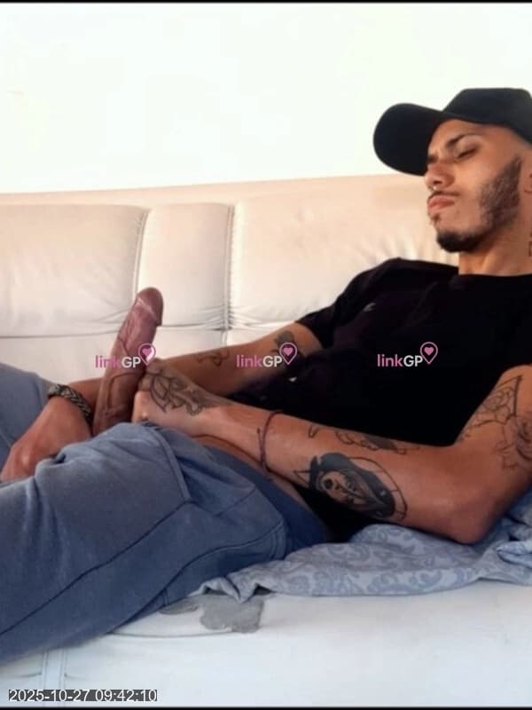 Acompanhante masculino em Parque Aeroporto (Taubaté) — beijo grego, foto 4 de Mamadeira