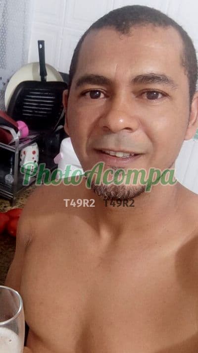 Acompanhante masculino em São Paulo com beijo na boca (2) — Marcelo