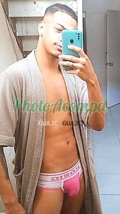 Acompanhante masculino em Rio de Janeiro com beijo na boca (6) — Marcelo