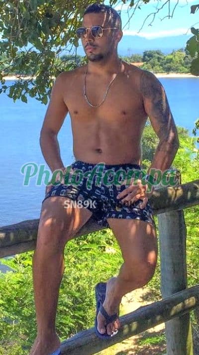 Acompanhante masculino em Rio de Janeiro — beijo na boca, foto 4 de Marlon