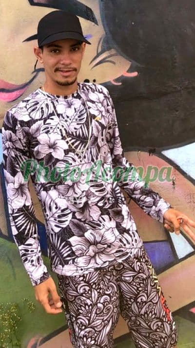 Acompanhante masculino em Recife com beijo na boca (4) — Mateus