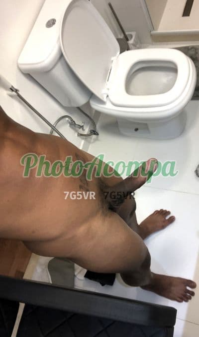 Acompanhante masculino em Rio de Janeiro com beijo na boca (4) — Matheus