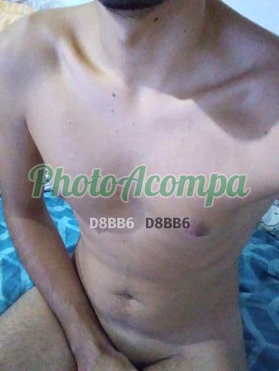 Acompanhante masculino em João Pessoa com beijo na boca (2) — Matheus