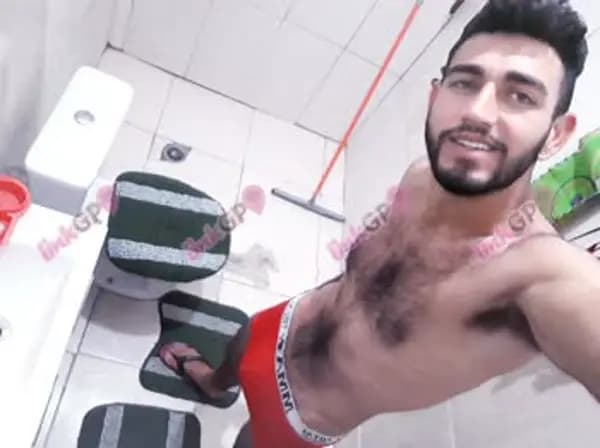 Acompanhante masculino em Barueri com beijo na boca (8) — Mau