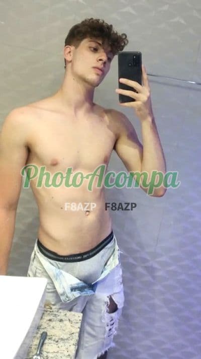 Foto 4: Acompanhante masculino em Salvador — beijo na boca, Max