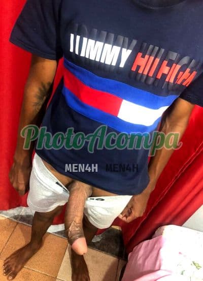 Acompanhante masculino em Belo Horizonte com beijo grego (4) — Mike