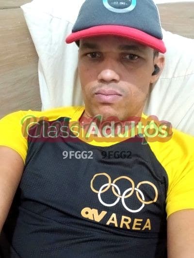 Acompanhante masculino imagem do anúncio em Porto Alegre — Moreno