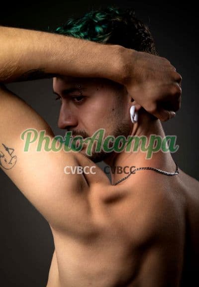 Acompanhante masculino em São José dos Campos com garganta profunda (2) — Mr Bunny