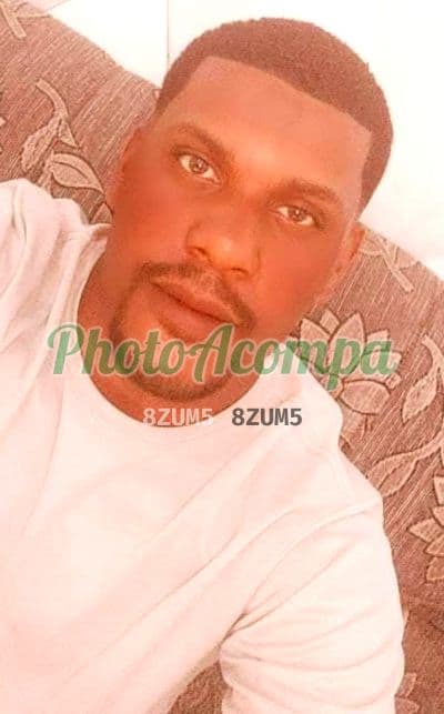 Acompanhante masculino em Paranaguá — beijo na boca, foto 2 de Negro Top