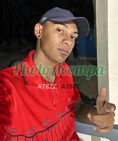 Acompanhante masculino em Tremembé com garganta profunda (4) — Neguinho