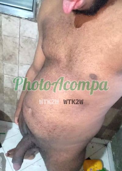 Acompanhante masculino em São Paulo com beijo na boca (4) — Nick
