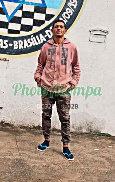 Acompanhante masculino em Brasília com garganta profunda (4) — Niculas