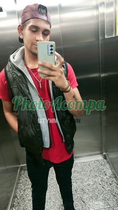 Acompanhante masculino em Jundiaí — beijo grego, foto 2 de Oliver
