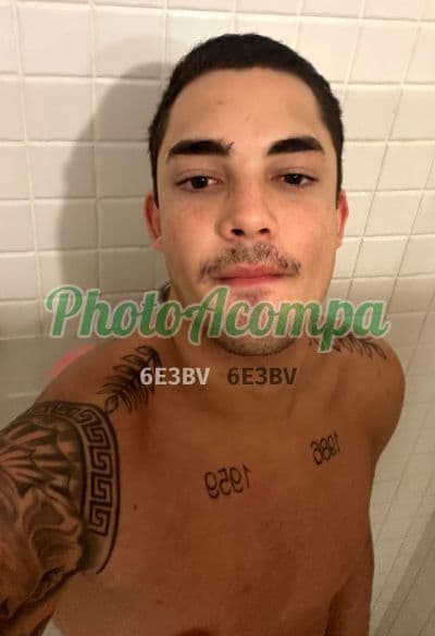 Acompanhante masculino em Rio de Janeiro com beijo na boca (6) — Orlando