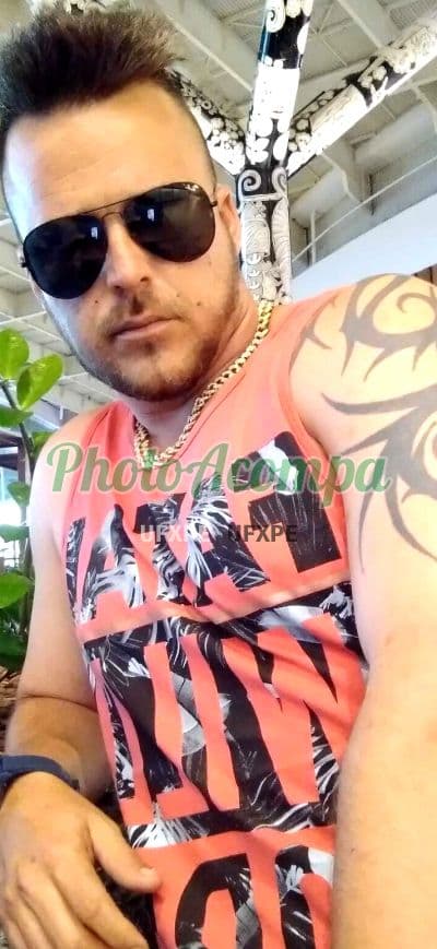 Acompanhante masculino em Campinas com beijo na boca (6) — Owen