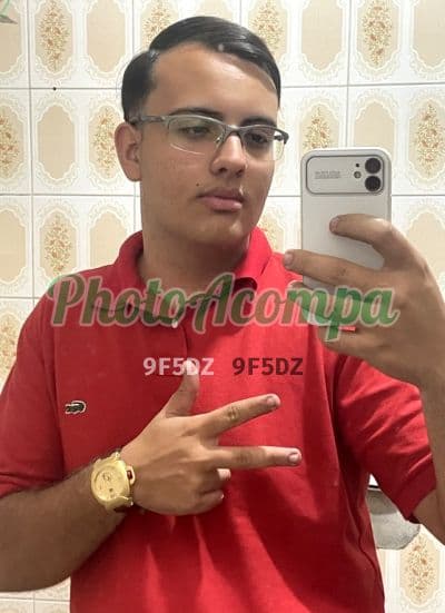 Acompanhante masculino em São Paulo com beijo na boca (2) — Pedro