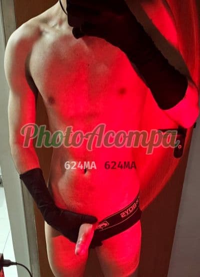 Foto 2: Acompanhante masculino em Belo Horizonte — beijo na boca, Pedro