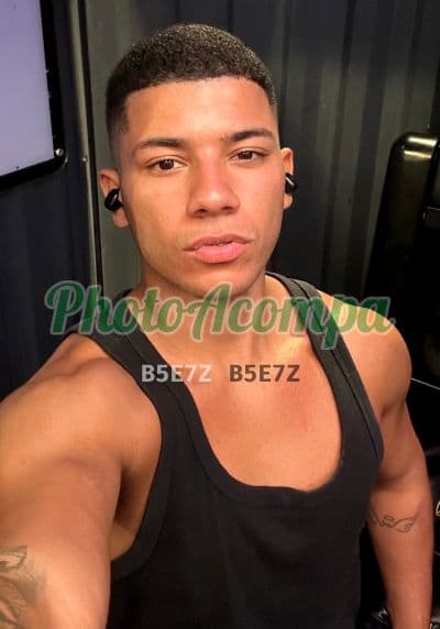 Acompanhante masculino em Rio de Janeiro — beijo grego, foto 6 de Pietro