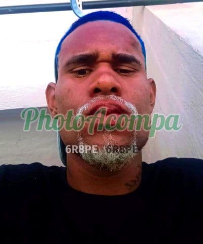 Foto 2: Acompanhante masculino em Itaguaí — beijo grego, Preto