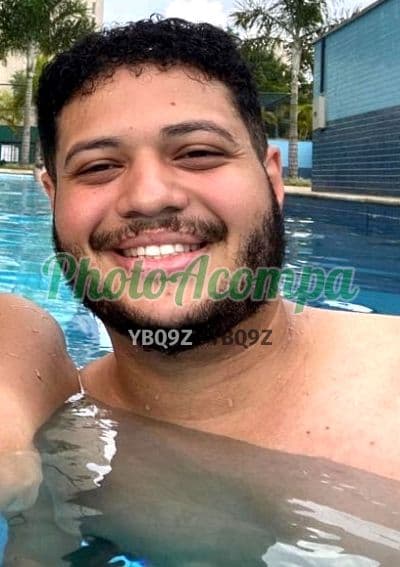 Acompanhante masculino em Guarulhos com beijo grego (4) — Rafael
