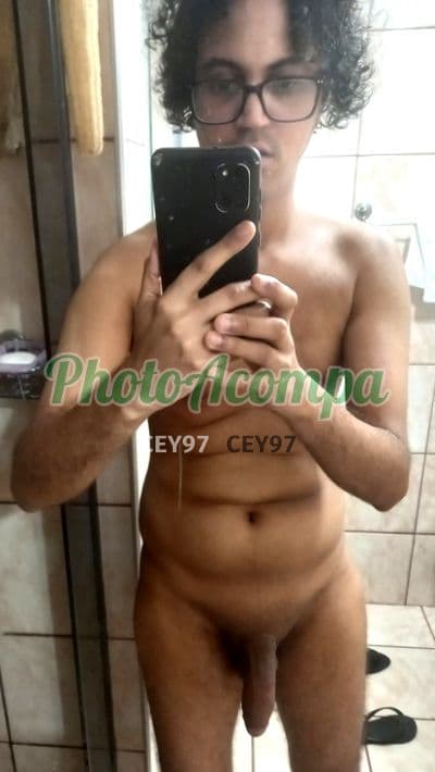Acompanhante masculino em Ribeirão Preto com beijo grego (2) — Rasteiro