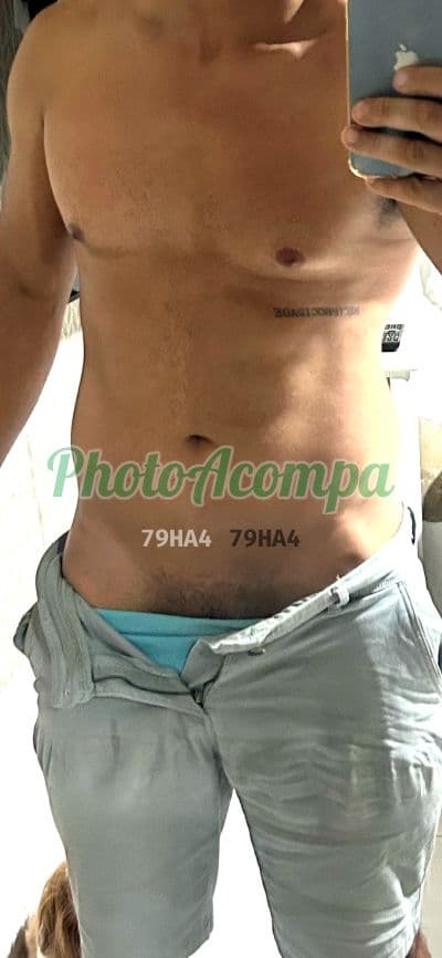 Acompanhante masculino em Rio de Janeiro com beijo grego (2) — Renato