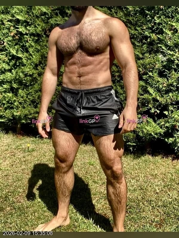 Acompanhante masculino alto em Fortaleza — Ricardão
