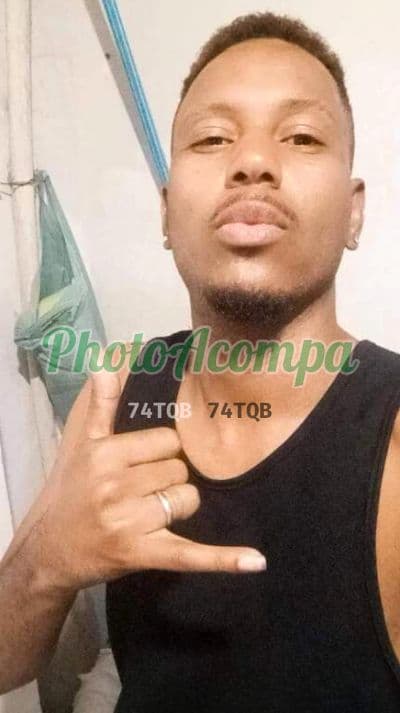 Foto 2: Acompanhante masculino em São Gonçalo — beijo na boca, Richard