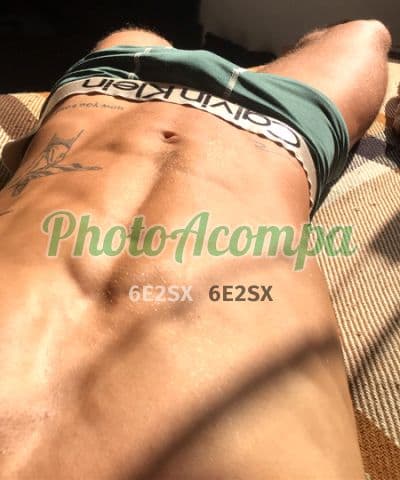 Acompanhante masculino em São João de Meriti com beijo grego (4) — Rodrigo