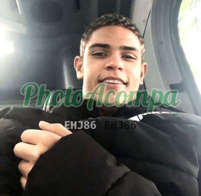 Acompanhante masculino em São Paulo com beijo grego (2) — Rodrigo