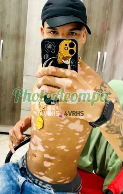 Acompanhante masculino em São Paulo com beijo grego (4) — Ruan