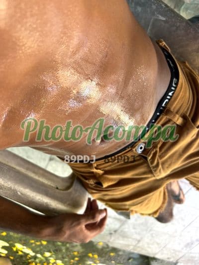 Acompanhante masculino em Rio de Janeiro com beijo grego (2) — Ryan