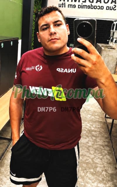Acompanhante masculino em Itu com beijo grego (2) — Ryan
