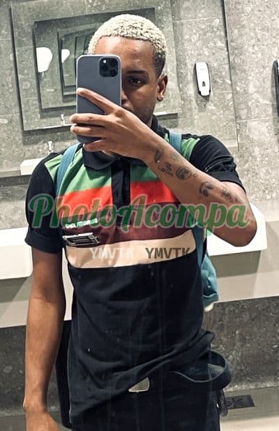 Acompanhante masculino em Rio de Janeiro — beijo na boca, foto 6 de Sill