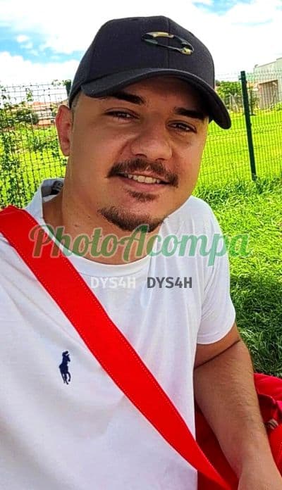 Acompanhante masculino em Jundiaí com beijo na boca (4) — Theddy