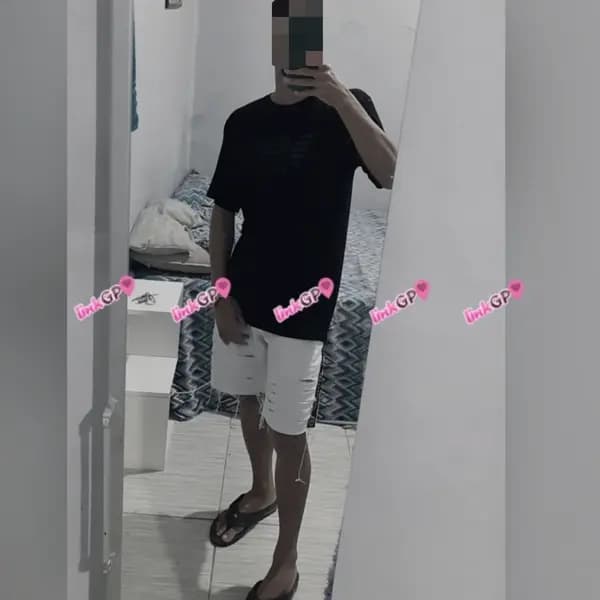 Acompanhante masculino em Duque de Caxias com ejaculação no corpo (4) — Theusma