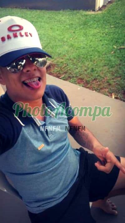 Acompanhante masculino em Campo Grande com beijo grego (2) — Thiago