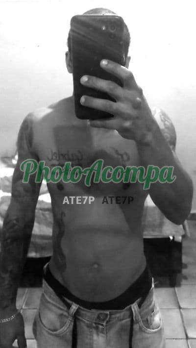 Foto 4: Acompanhante masculino em Mogi das Cruzes — beijo na boca, Tiago