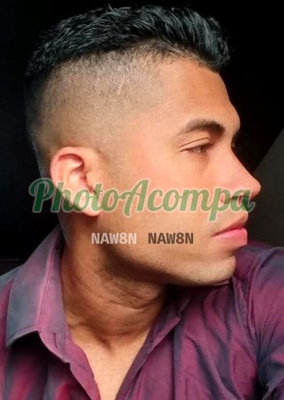 Acompanhante masculino em São Paulo com beijo grego (2) — Tom