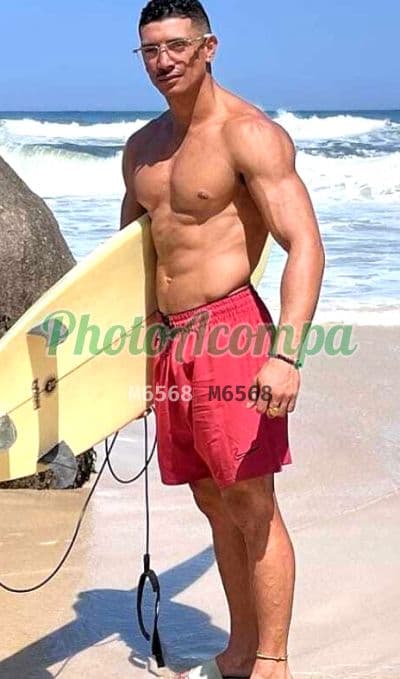 Acompanhante masculino em Fortaleza — beijo na boca, foto 6 de Uriel
