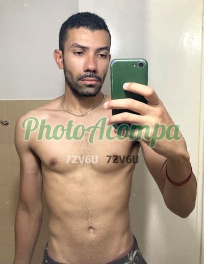 Foto 4: Acompanhante masculino em Bauru — beijo na boca, Victor