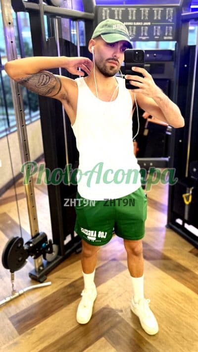 Acompanhante masculino em Rio de Janeiro — beijo na boca, foto 6 de Victor