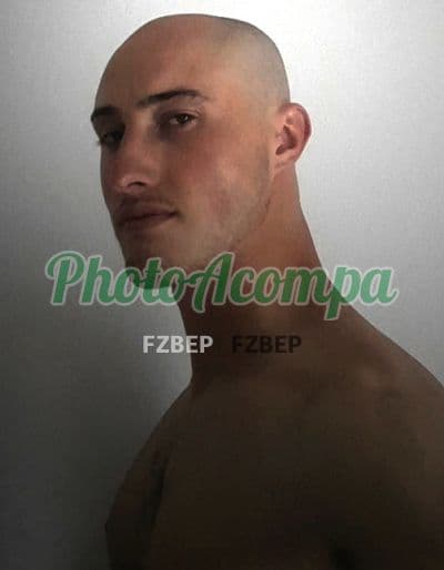 Acompanhante masculino em São Paulo — beijo na boca, foto 2 de Vinícius
