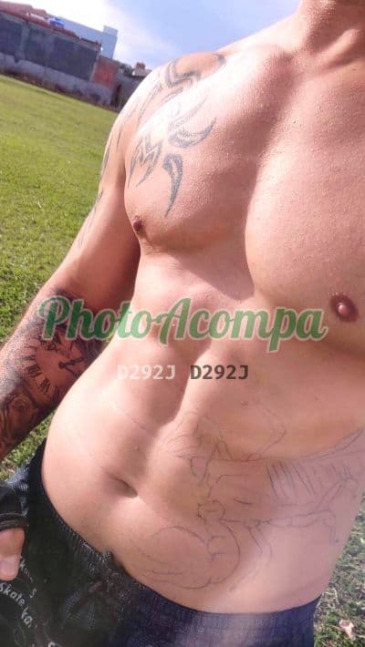 Acompanhante masculino em Campinas — beijo na boca, foto 4 de Vinícius