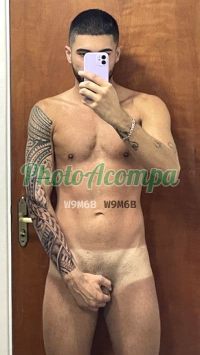 Acompanhante masculino foto verificada em Florianópolis, foto 3 de Vinícius