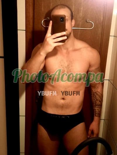 Acompanhante masculino foto sem retoque em Porto Alegre, foto 5 de Vítor